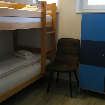 Bora 1 Mit 4 Schlafzimmer Apartment *