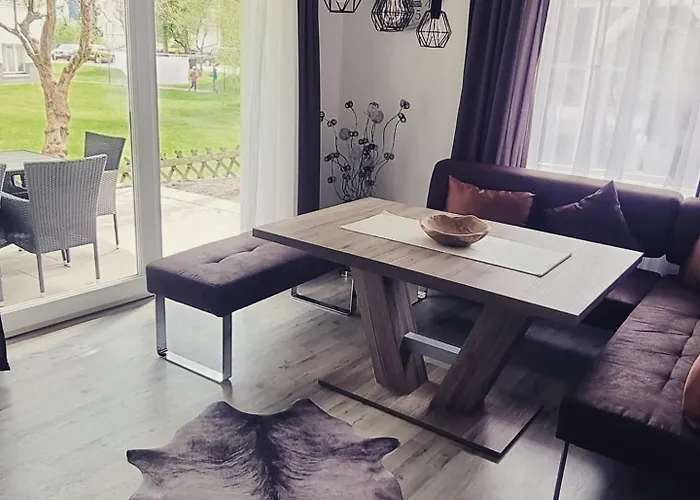 Bora Zell Am زيل أم سي